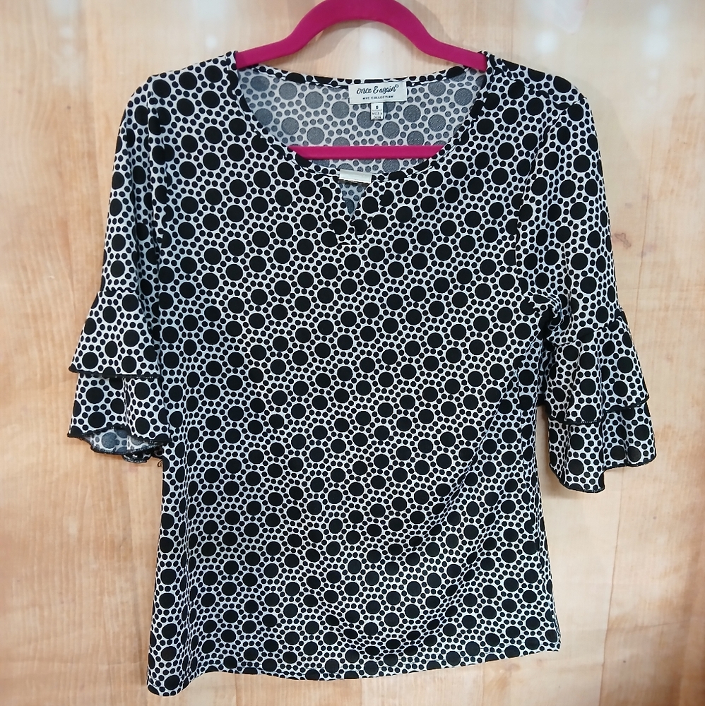Black and White Flutter Sleeve Ruffled Blouse